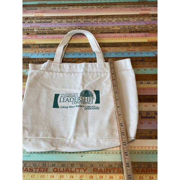 Vintage Mary Baldwin College USA Market Bag Tote Shoulder Medium Canvas VA - Picture 2 of 12